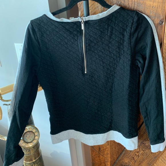 Guess crew neck top - Picture 3 of 3